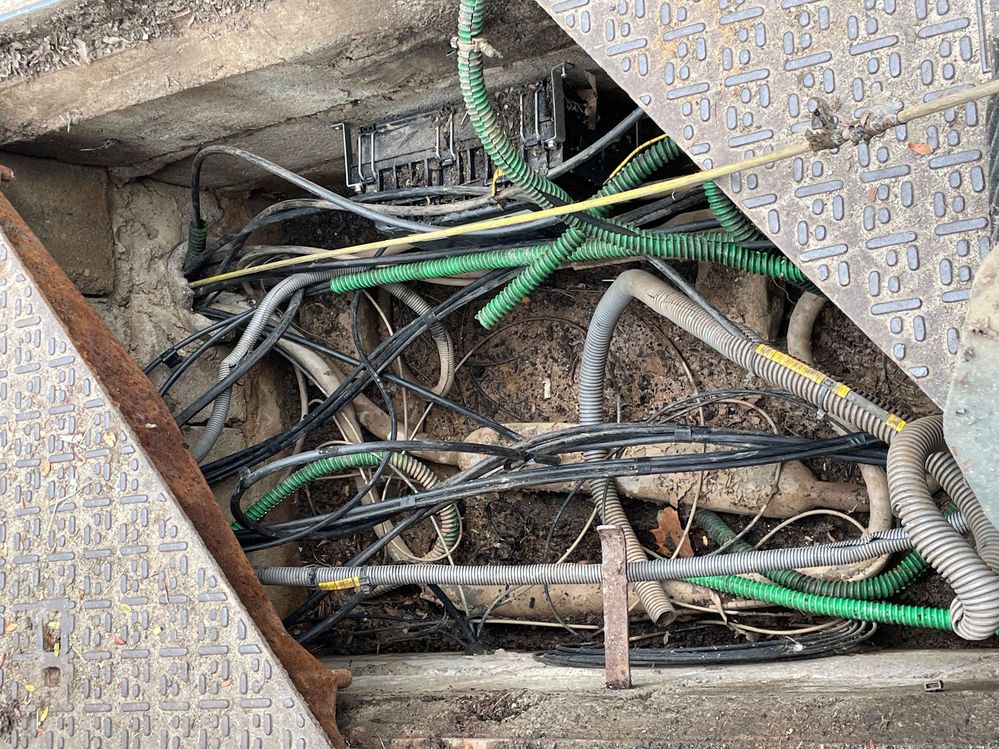 caixa a ligar o novo cabo